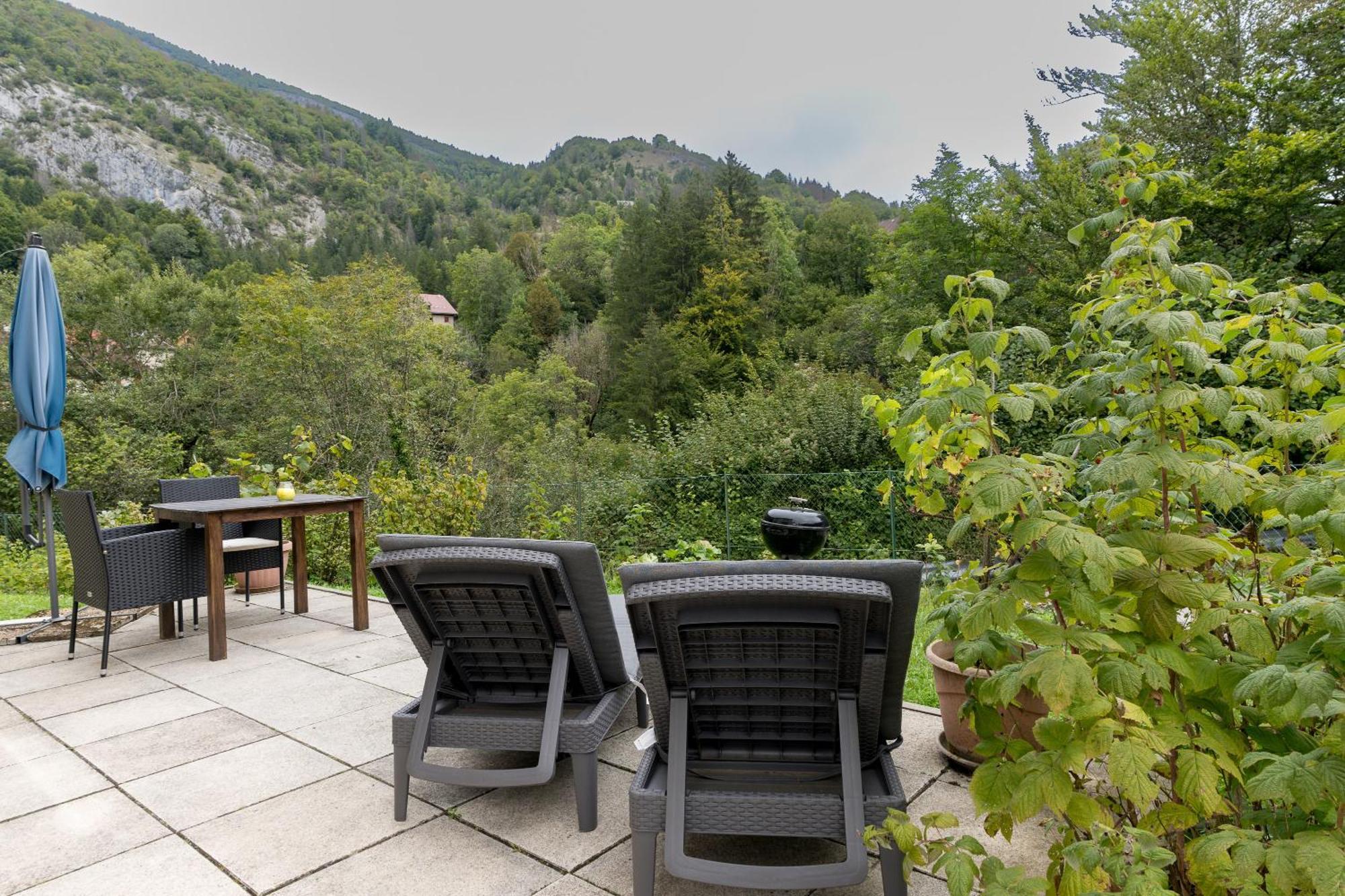 Appartement La Sabaudia En Chartreuse à Saint-Pierre-d'Entremont  Extérieur photo